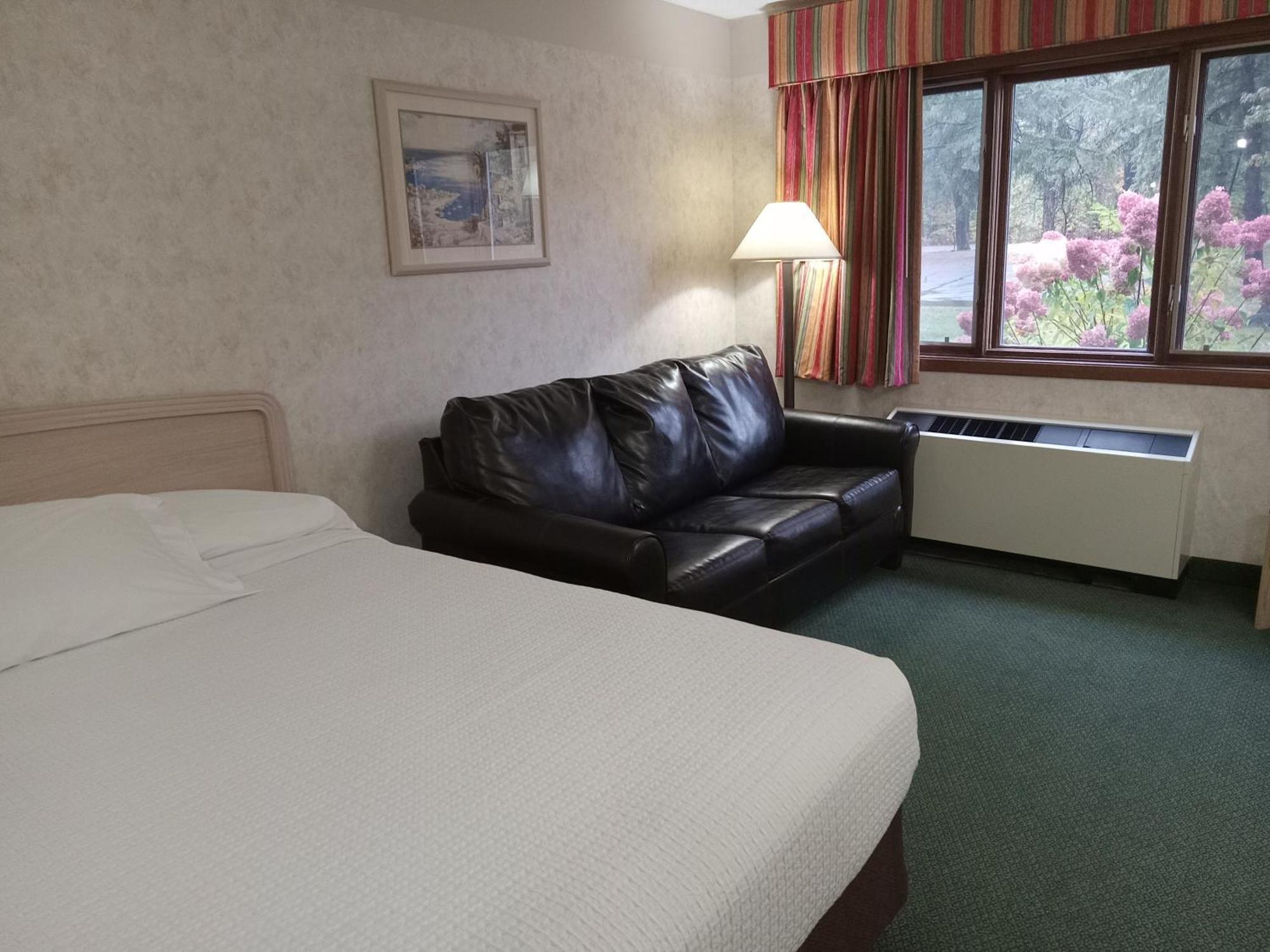 Paradise Shores Hotel Holcombe 외부 사진