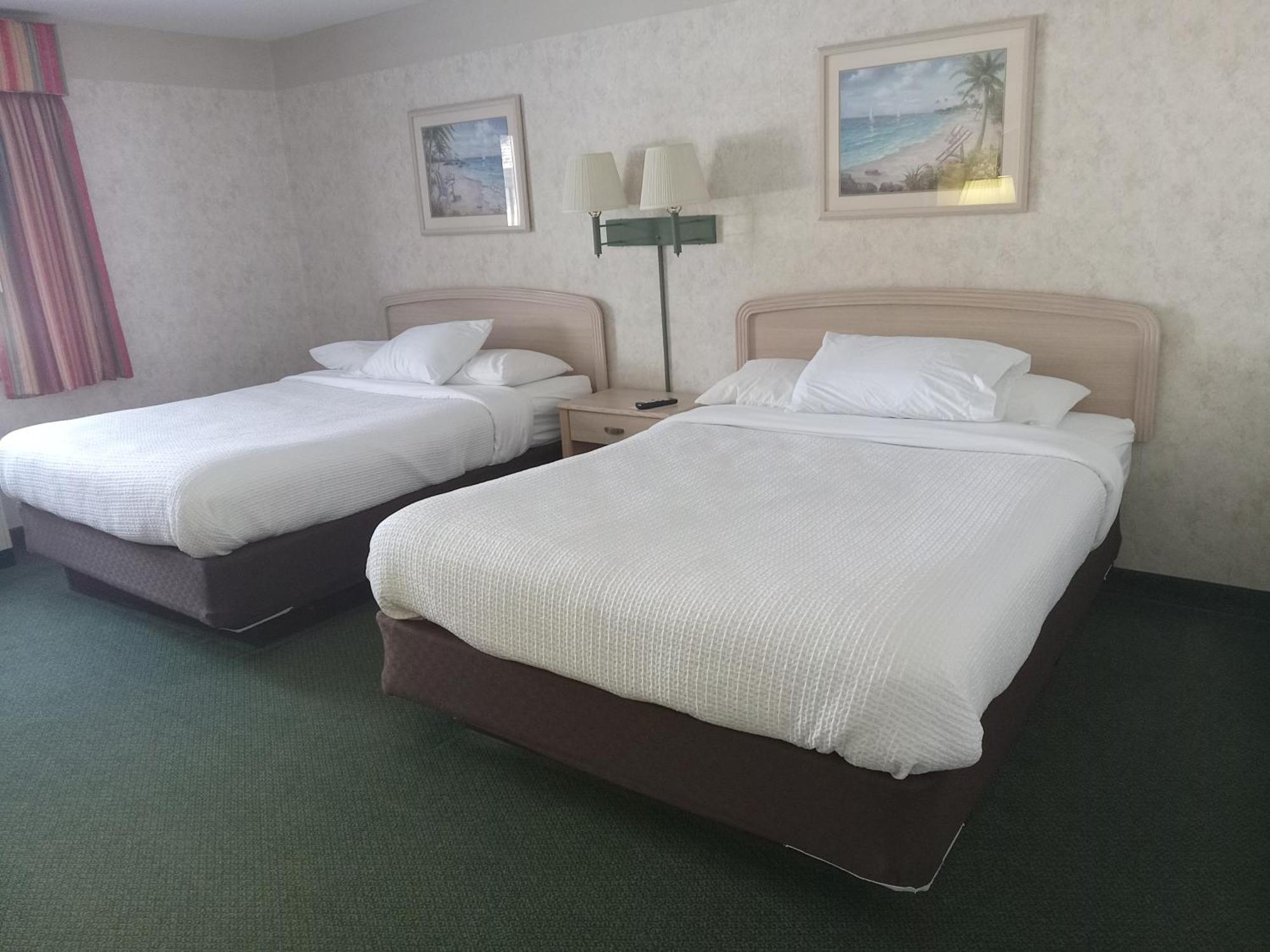 Paradise Shores Hotel Holcombe 외부 사진